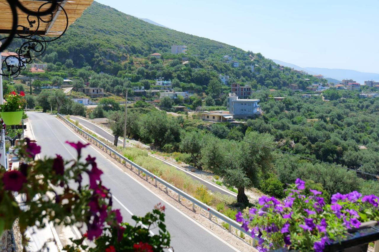 Vila Panorama Piqeras Bed & Breakfast Екстериор снимка