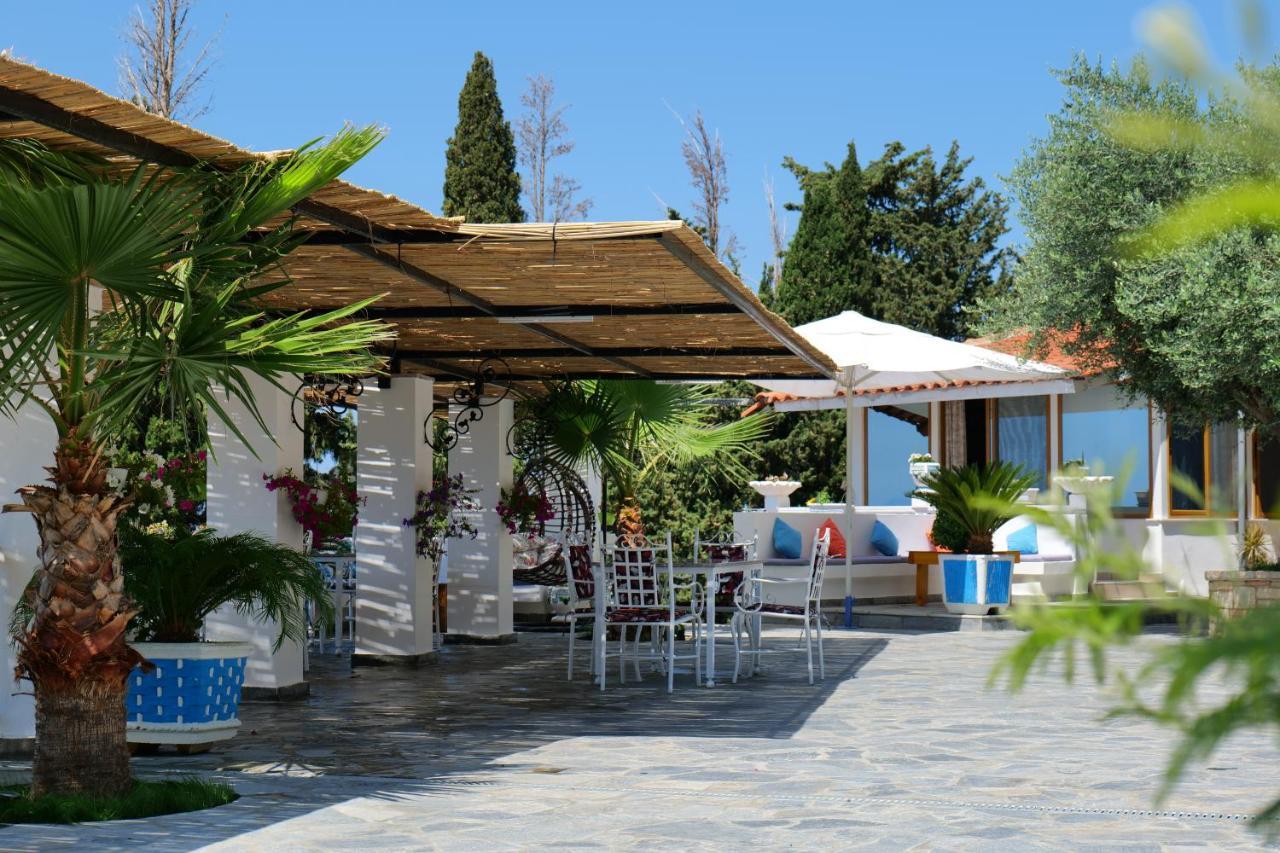 Vila Panorama Piqeras Bed & Breakfast Екстериор снимка