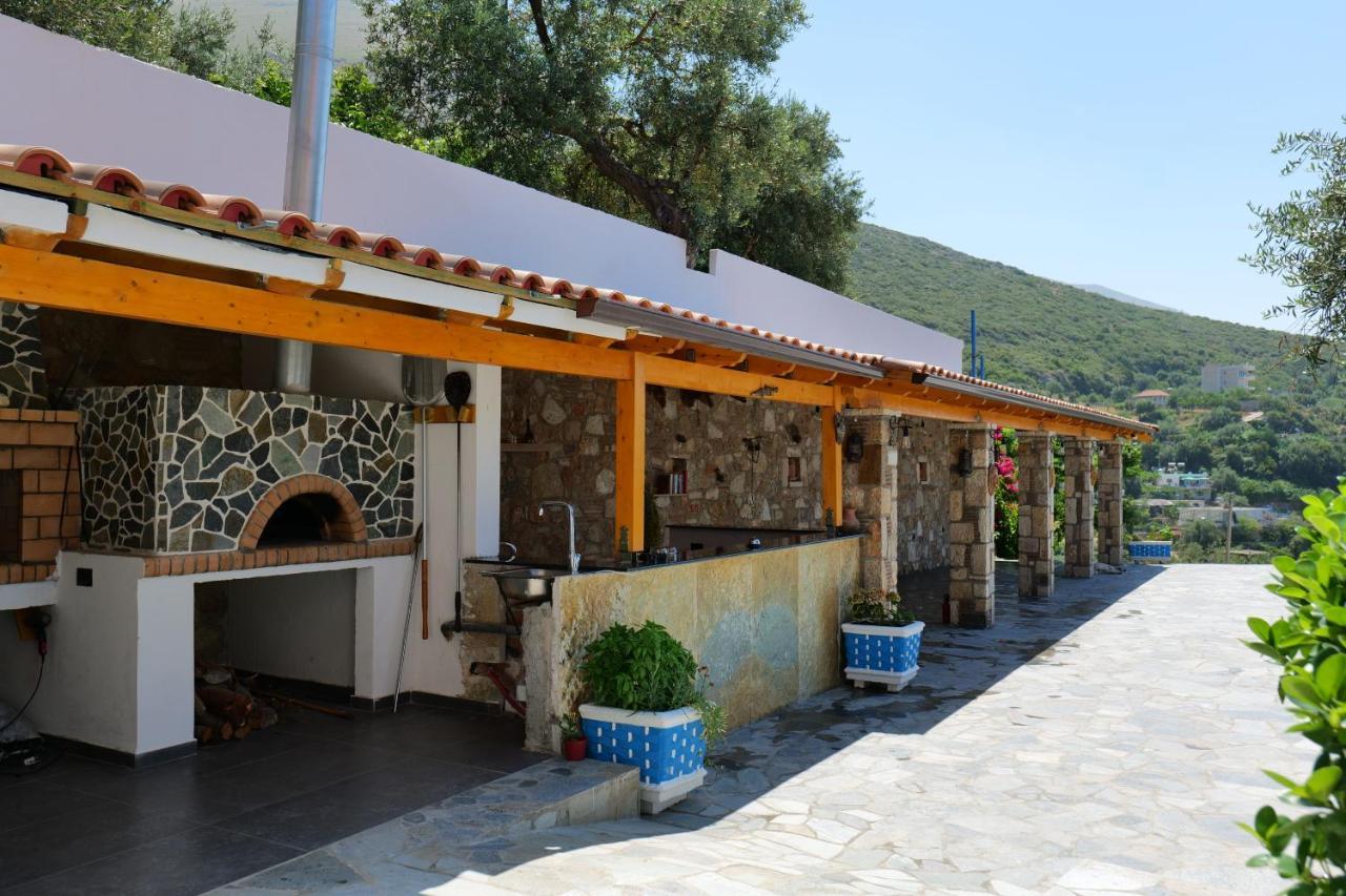 Vila Panorama Piqeras Bed & Breakfast Екстериор снимка