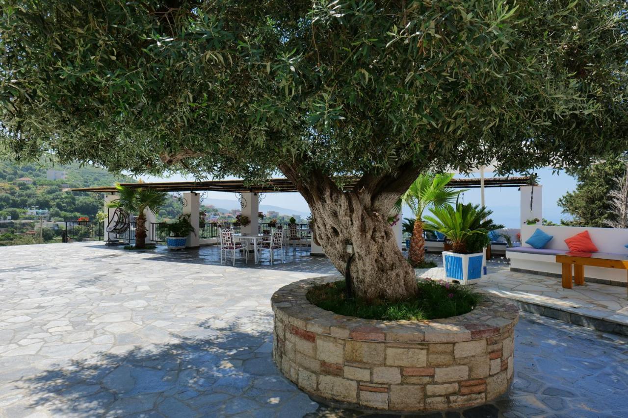 Vila Panorama Piqeras Bed & Breakfast Екстериор снимка