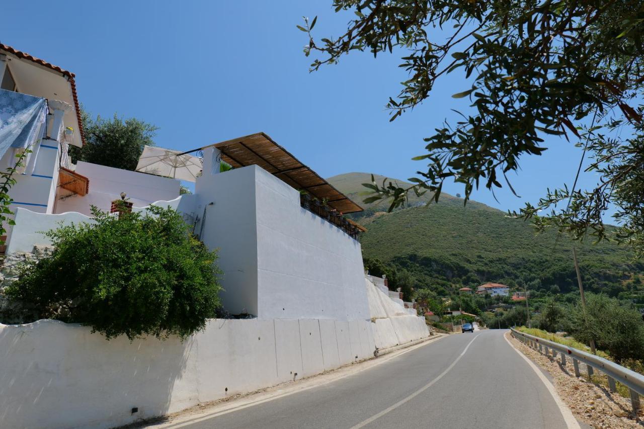 Vila Panorama Piqeras Bed & Breakfast Екстериор снимка