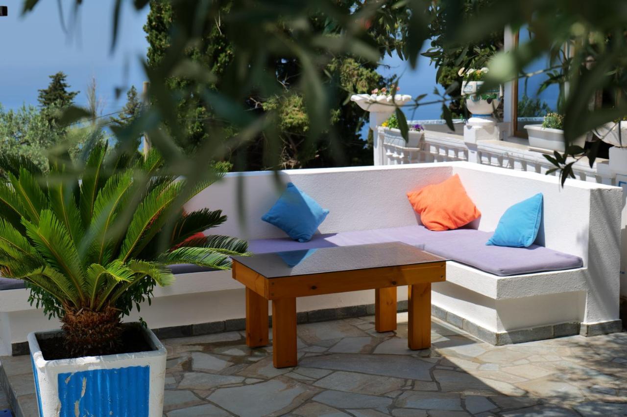 Vila Panorama Piqeras Bed & Breakfast Екстериор снимка