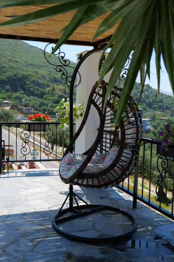 Vila Panorama Piqeras Bed & Breakfast Екстериор снимка