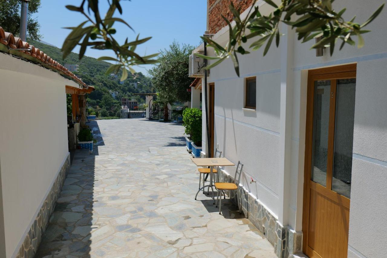 Vila Panorama Piqeras Bed & Breakfast Екстериор снимка