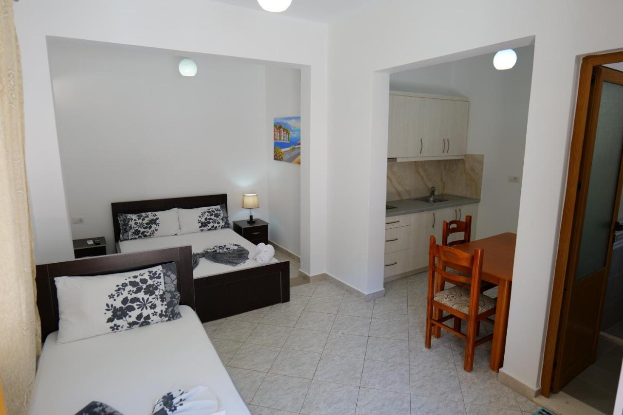 Vila Panorama Piqeras Bed & Breakfast Екстериор снимка