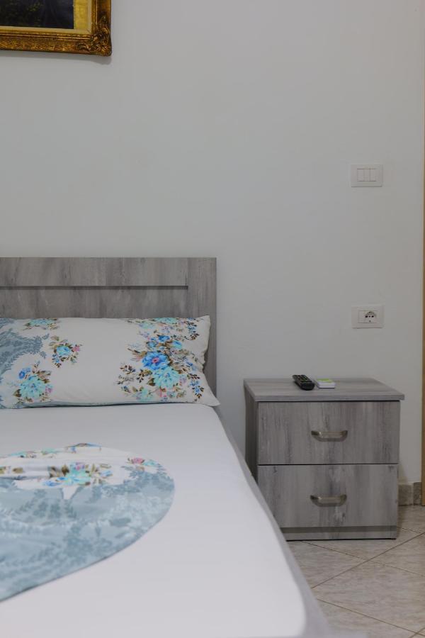 Vila Panorama Piqeras Bed & Breakfast Екстериор снимка