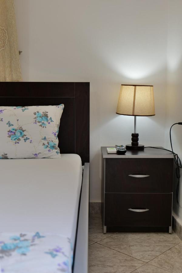 Vila Panorama Piqeras Bed & Breakfast Екстериор снимка